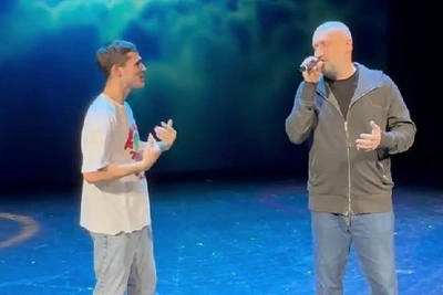 Hearing-impaired boy from Chita fulfills dream singing with Gosha Kutsenko