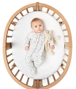 Сладкие сны: овальная кроватка Stokke® Sleepi™