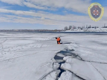 Лед сковывает Волгу | Источник: ГКУ «Служба спасения»