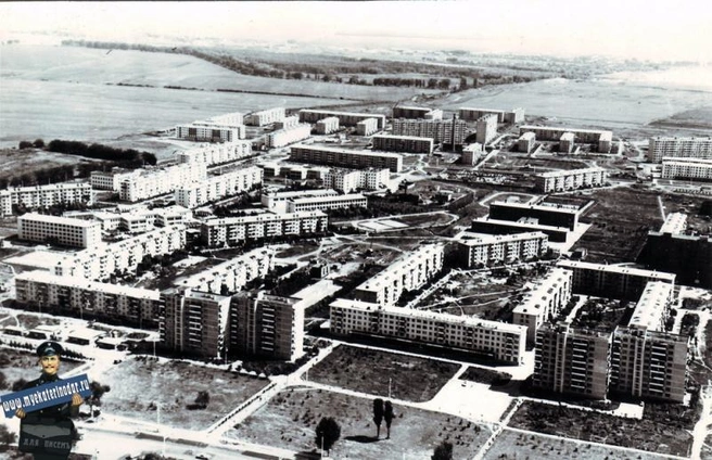Микрорайон Гидростроителей. Почтовая улица, перекресток с Игнатова, 1973 год | Источник: myekaterinodar.ru