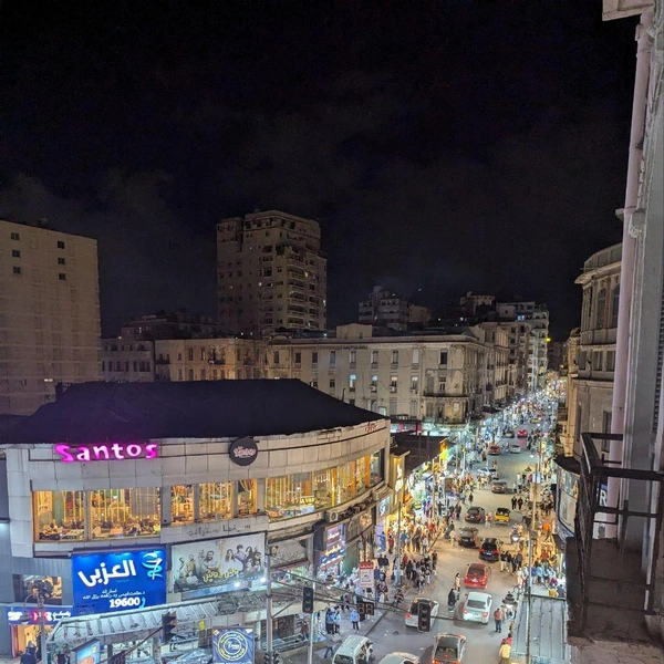 Шумная Александрия