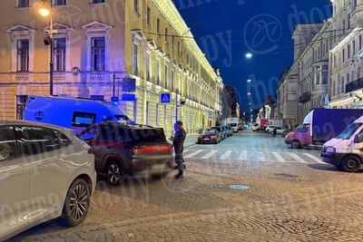 Петербурженка ударила медика бутылкой и попала в полицию