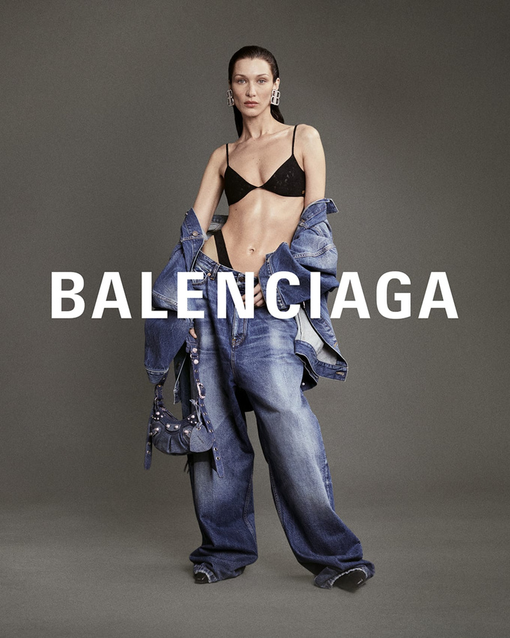 Обнаженная Белла Хадид в новой кампании Balenciaga