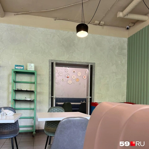 Второй более уединенный зал | Источник: Наталья Пальникова / 59.RU