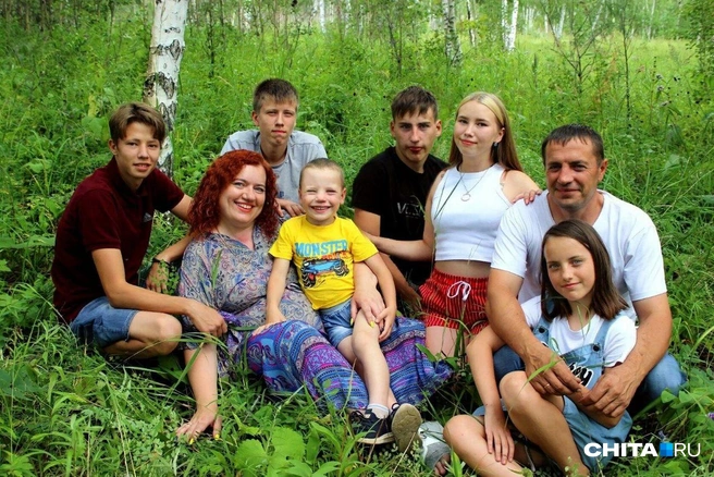 Виктория «прокачалась» на покупке детской одежды оптом | Источник: Виктория Сикора