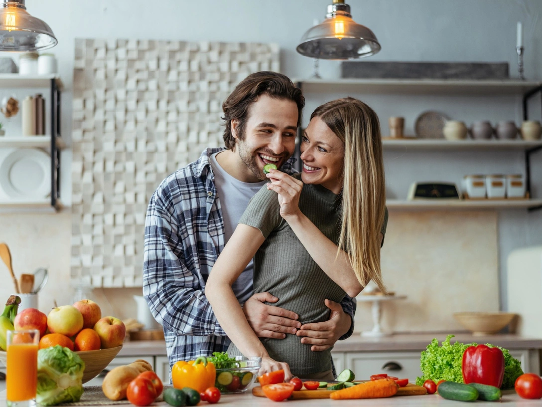 Минус 4 килограмма за 2 недели: как худел звездный диетолог Майкл Мосли (не ограничивая себя ни в чем) | marieclaire.ru