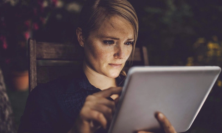 «Я узнала, что свекровь тайно сняла мои роды с самого откровенного ракурса — теперь она не увидит внуков» | Источник: Getty Images