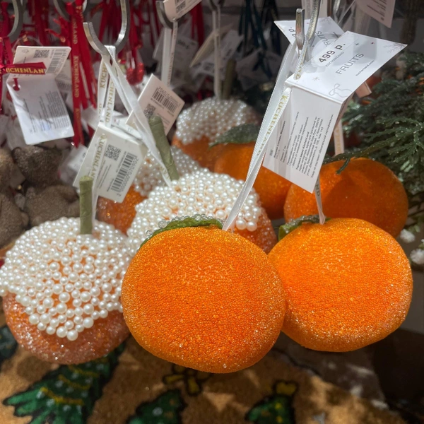 Мандаринки, присыпанные жемчужным снегом  | Источник: Алёна Золотухина / NGS.RU