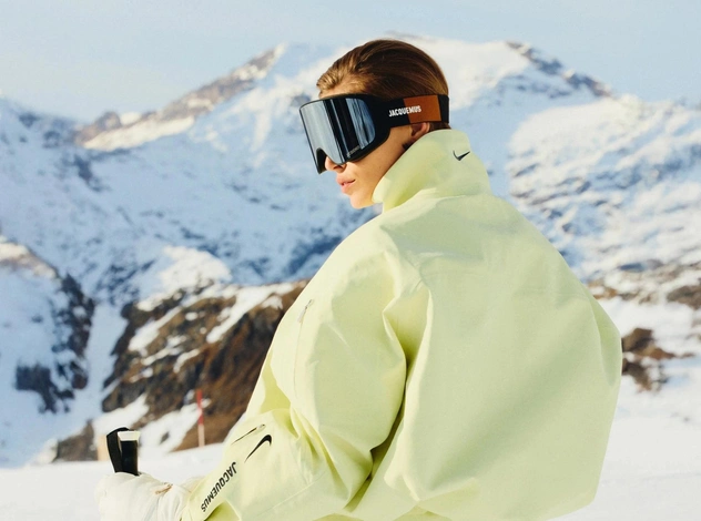 Jacquemus запускает лыжную коллекцию вместе с Nike