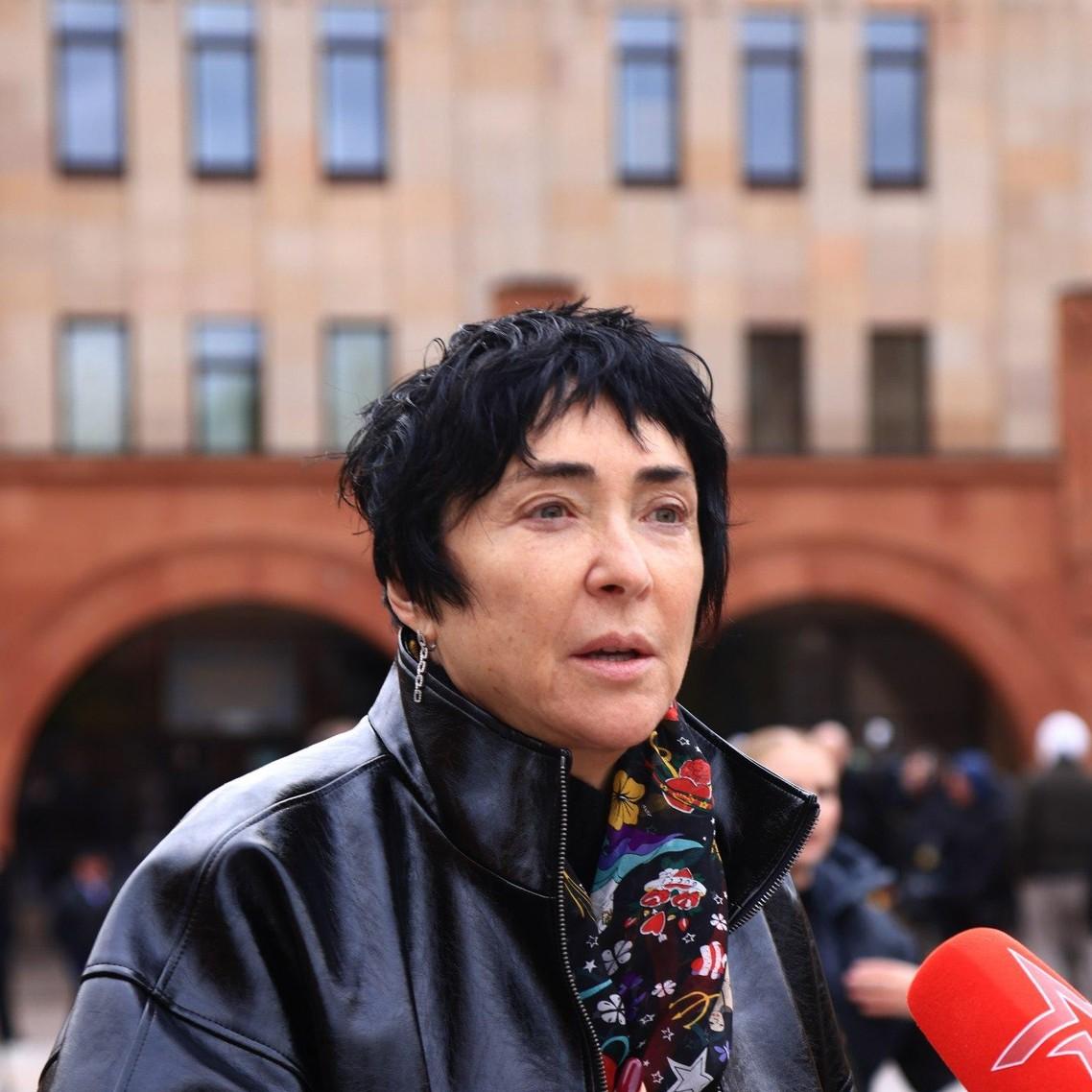 <p>Лолита Милявская</p>