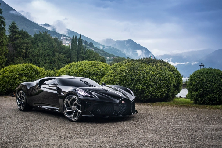 BUGATTI LA VOITURE NOIRE