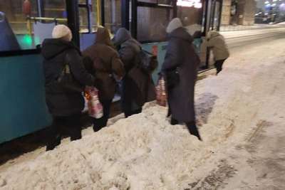 Снегопад в Петербурге: уборка и проблемы на дорогах