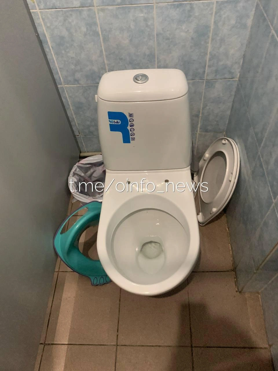 Шок-фото из школьного туалета 14-й гимназии Одинцово | Источник: ОИНФО: Одинцово, Звенигород, Голицыно, Кубинка / T.me