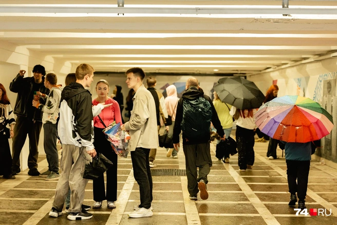 Устав от дождя, укрыться в переходе  | Источник: Наталья Лапцевич