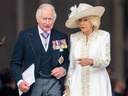 Королева Камилла на фоне проблем во дворце решила покинуть Англию