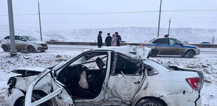 Закричали от ужаса за мгновение до удара: подруги погибли в ДТП во время прямого эфира в соцсети