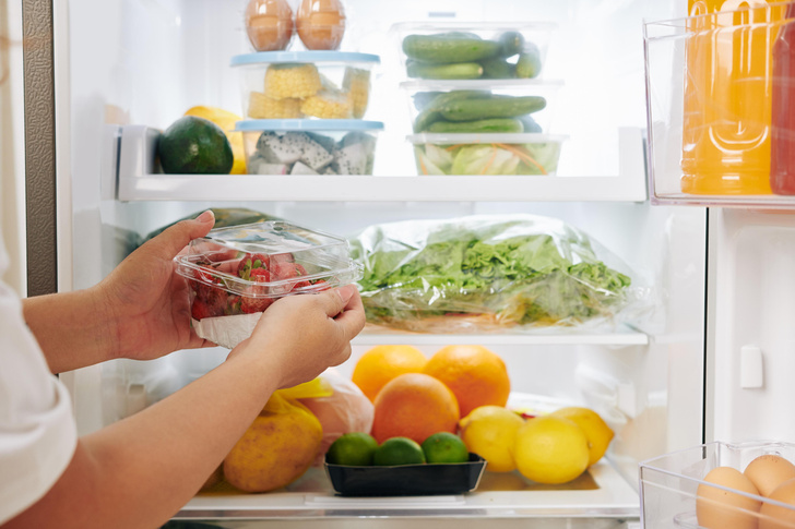 Запомните правила: как хранить блюда в холодильнике, чтобы они не портились как можно дольше