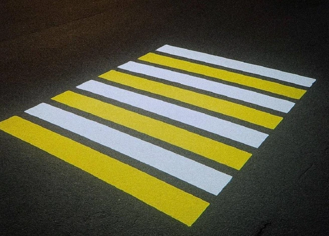 О размещении гобо-проекторов также сообщал мэр Новосибирска | Источник: Кудрявцев Максим/Telegram