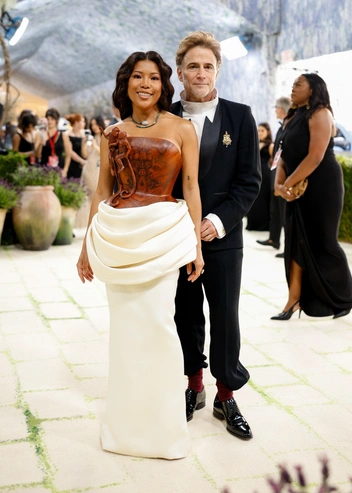 Джен Рубио и Стюарт Баттерфилд на Met Gala 2026