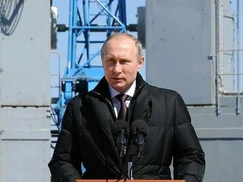 Есть ли двойники у Владимира Путина и сидит ли он в бункере: ответ Дмитрия Пескова