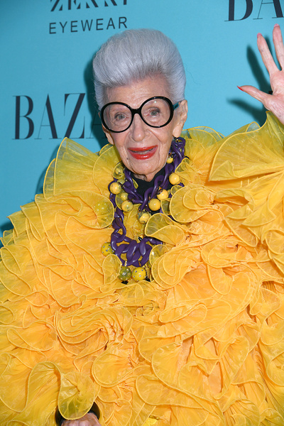 Как одевается самая модная бабушка в мире — вы не поверите, но ей 101 год