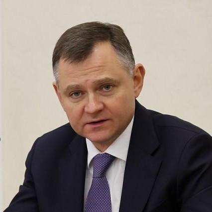 <p>Юрий Слюсарь</p>