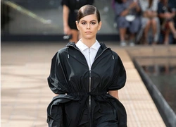 Longchamp весна/лето 2020