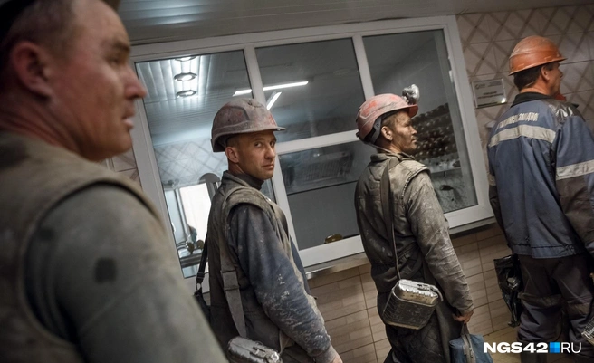 Компания и власти уверяют, что приоритет в кадрах на местных жителях | Источник: Максим Серков / NGS42.RU