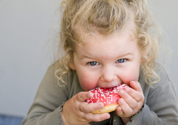 Сколько сахара можно есть в день детям в разном возрасте