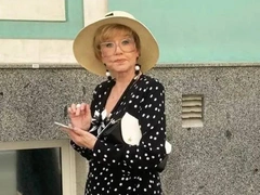 Веру Алентову увозили на скорой после похорон Лобоцкого — последнее видео