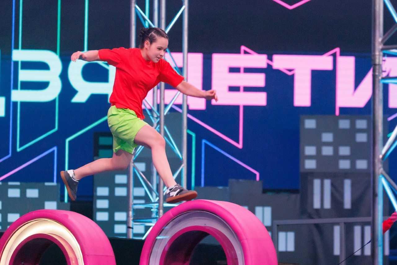 Можно быть и умным, и сильным: юная спортсменка из Курганской области поборется за миллионы в шоу «Суперниндзя. Дети»