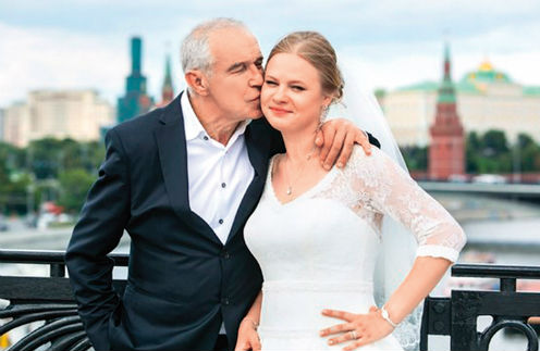 Сергей встречается с дочерью Дашей не только дома, но и на площадке – Гармаши работают вместе в кино