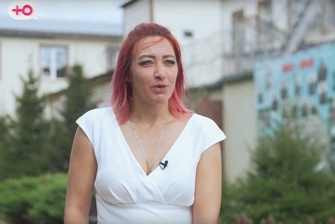 Женщина вышла замуж за заключенного | Источник: телеканал «Ю»