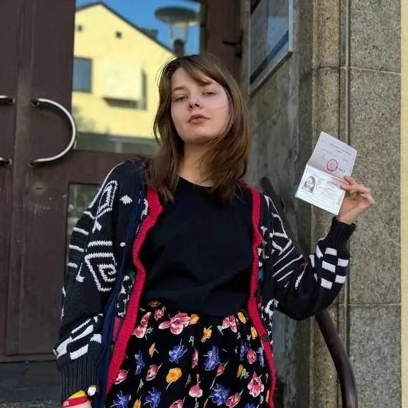 <p>Олеся Кривцова*</p>