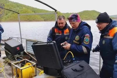 Спасатели Приамурья испытали подводный дрон на Зейском водохранилище