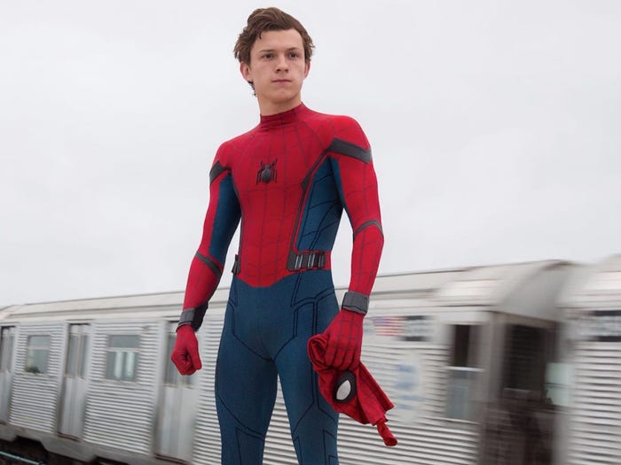 Том Холланд раскрыл, что носит под костюмом Человека-паука 🔥