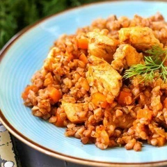 Гречка с мясом по-купечески: 3 рецепта полезного обеда за 30 минут