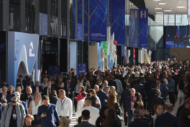 В Петербурге суд рассмотрит дело о торговле аккредитациями на ПМЭФ | Источник: Дарья Драй / «Фонтанка.ру»