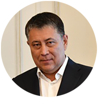 Кресло вице-премьера сохранил Раиф Абдрахимов. Он будет курировать строительство