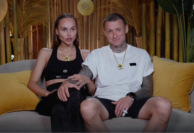Пара вместе около 4 лет и воспитывает двух совместных детей | Источник: кадр из реалити-шоу «Ставка на любовь» (16+), телеканал «Пятница», 2025 год