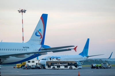 В Кольцово ограничили вылет и прием самолетов