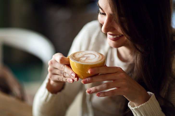 5 кофейных привычек, которые состарят раньше времени
