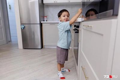 Тюменцы собирают 7 млн на укол для сына с миодистрофией