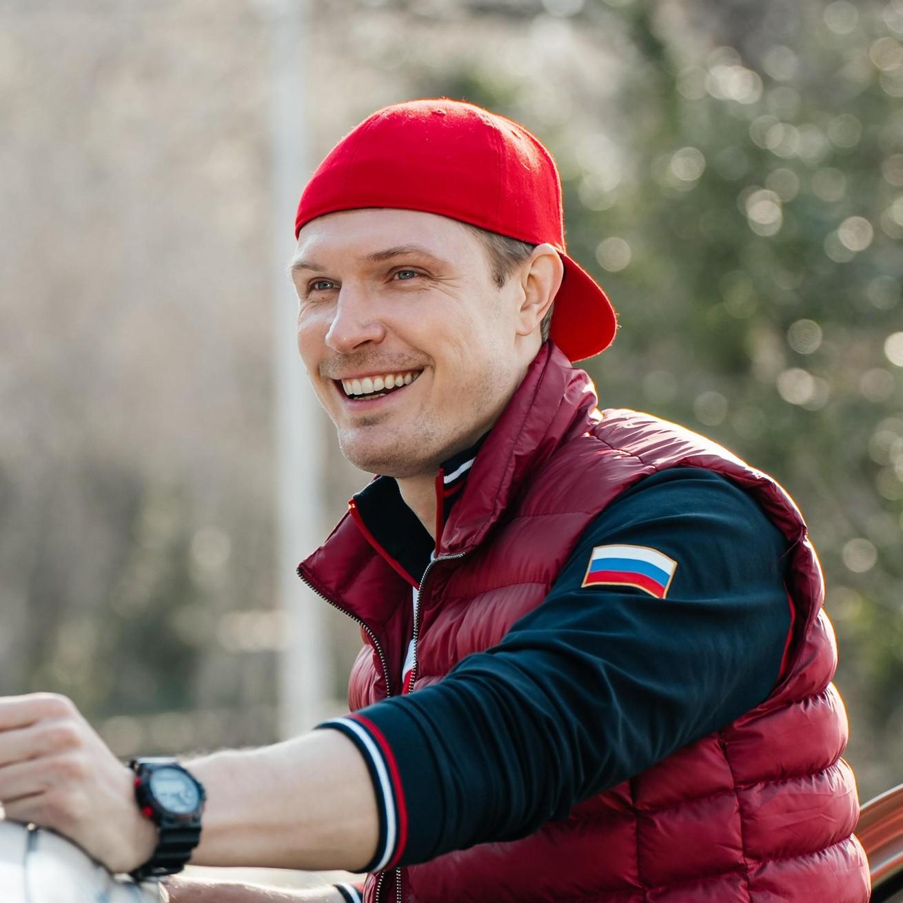 Сарик Андреасян снимает фильм про Романа Костомарова: в главных ролях Кирилл Зайцев и Анна Снаткина