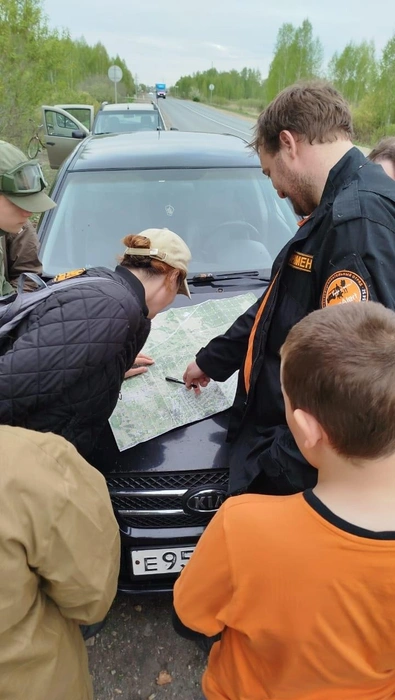 Добровольцы выезжают на поиск | Источник: пресс-служба ДПСО «ЛизаАлерт»