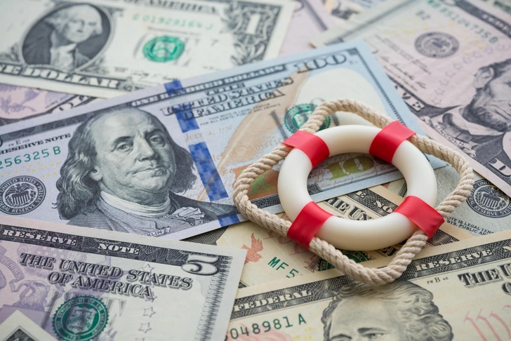 Инфографика: топ-30 стран по государственному долгу | Источник: Pla2na/Shutterstock/Fotodom.ru