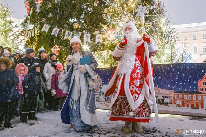 Средний ценник на выступление — около 10 000 рублей | Источник: Александр Гальперин / FONTANKA.RU