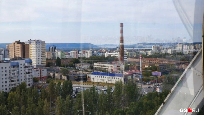 Виды на Московское шоссе и даже видно кусочек Волги | Источник: Илья Овсянников / 63.RU 
