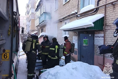 12 Evacuated During Fire in Mendeleevsky Apartment Building