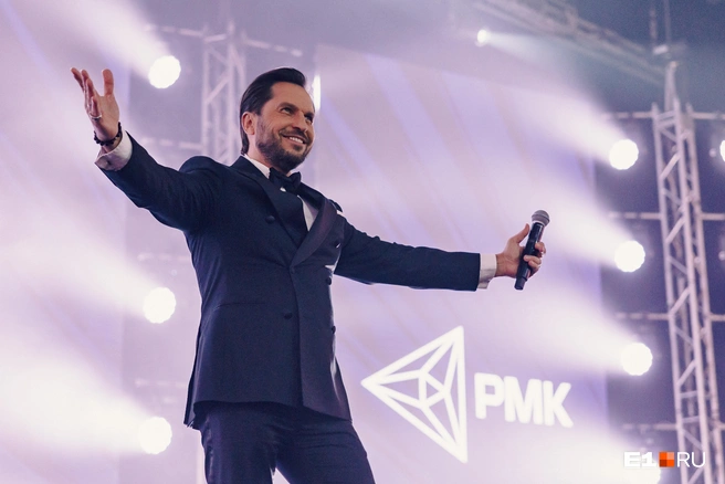 Фигуре 51-летнего Александра Реввы позавидуют и молодые | Источник: Алексей Варзегов / E1.RU